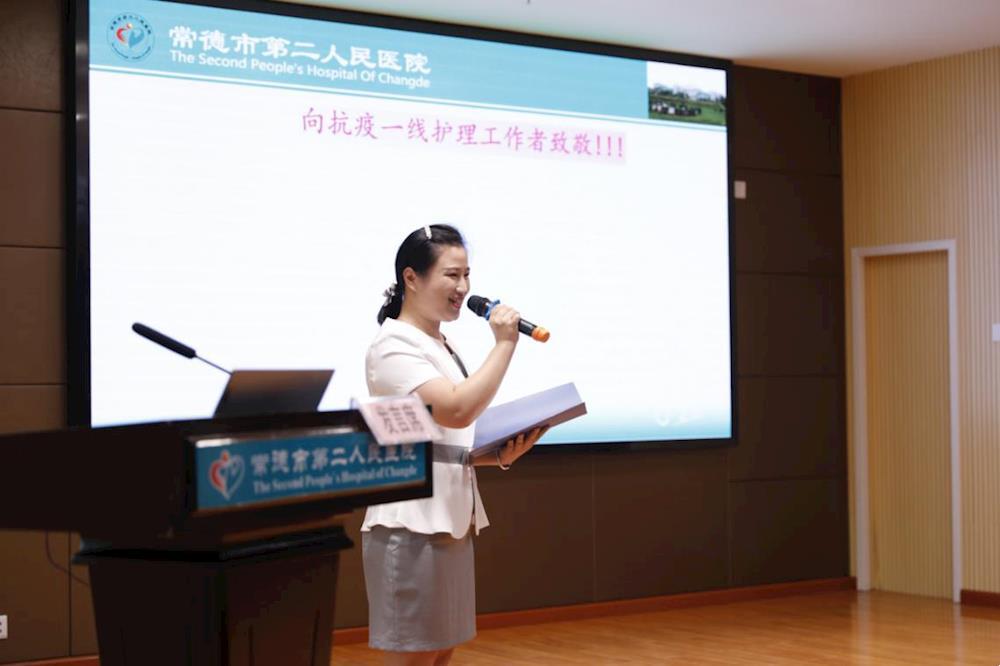 9bd687c011344a01a23ead4ad638b6de.jpg